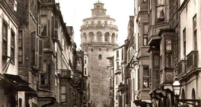 galata, pera, beyoğlu: bir biyografi